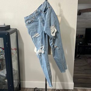 Levi’s wedgie ripped light blue jeans